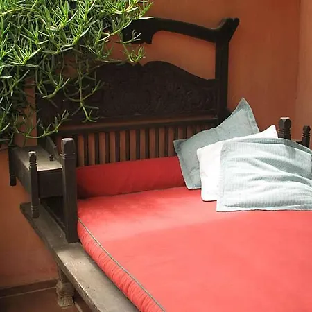 Appartamento Sleeps 2 Pool Wifi Uga